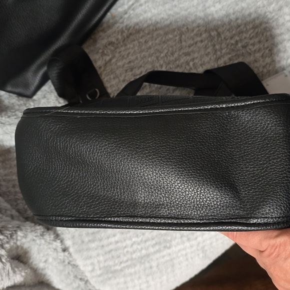 Steve Madden Crossbody - Picture 6 of 7